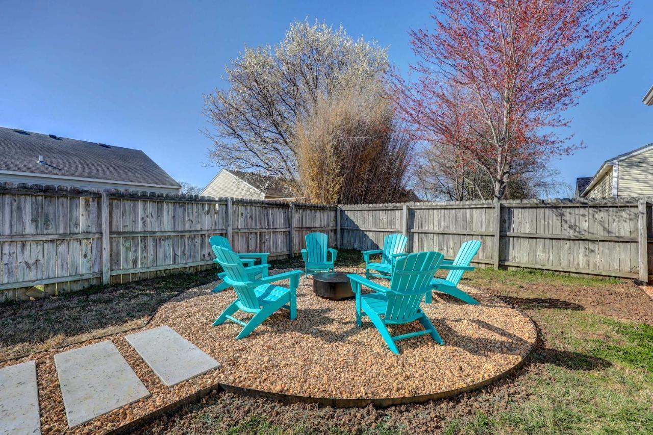 Chic Bentonville Home With Patio And Fire Pit! Luaran gambar